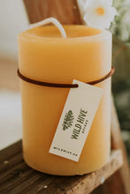 Load image into Gallery viewer, Medium Beeswax Pillar
