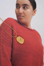 Load image into Gallery viewer, Tulip Pendant Necklace