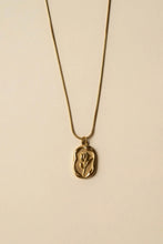 Load image into Gallery viewer, Tulip Pendant Necklace