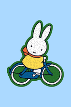 Load image into Gallery viewer, Miffy 100 Piece Surprise Puzzle