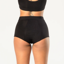 Load image into Gallery viewer, Leak Proof Underwear for Periods Online Canada
