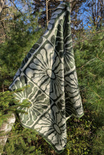 Load image into Gallery viewer, Eternal Sunshine Blanket - Matcha
