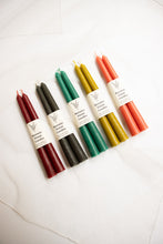 Load image into Gallery viewer, Beeswax Dinner Candles