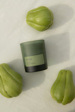 Load image into Gallery viewer, Garden Bed Candle