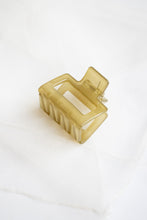 Load image into Gallery viewer, Green Hair Claw Clip