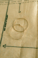 Load image into Gallery viewer, 14k Gold Everyday Hoops