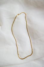 Load image into Gallery viewer, Gold Skinny Flat Chain